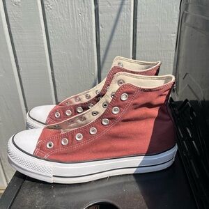 Platform Converse Size 10